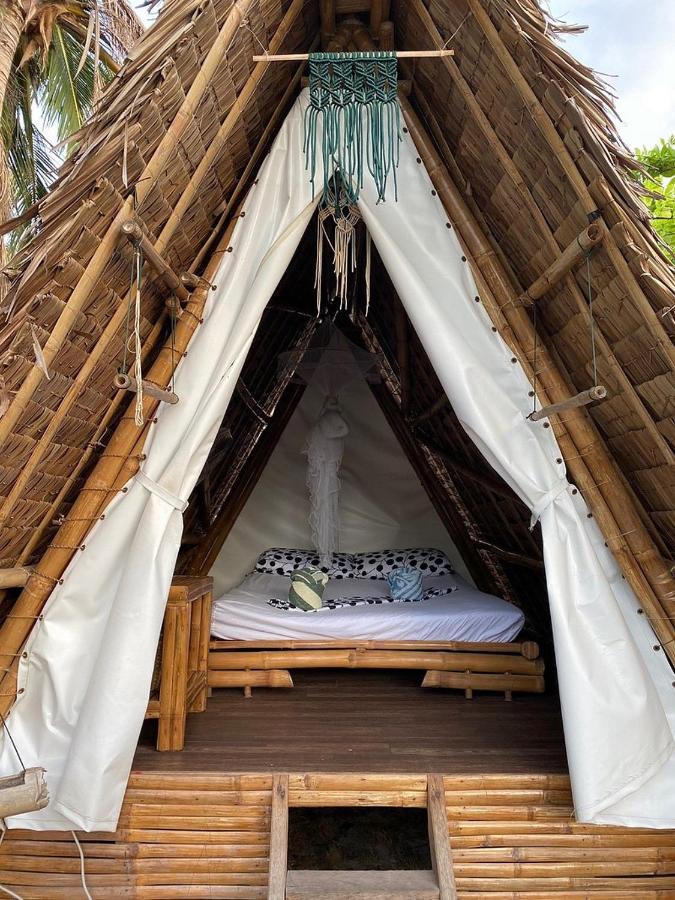 Georgia'S Neverland Hostel Malapascua Exterior foto