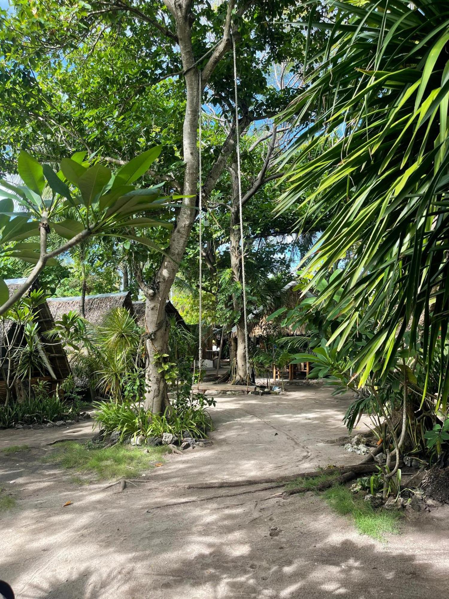Georgia'S Neverland Hostel Malapascua Exterior foto
